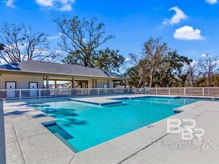 Community Pool overlooking the Lake