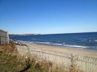 14 Carver Ave, Plymouth, MA 02360