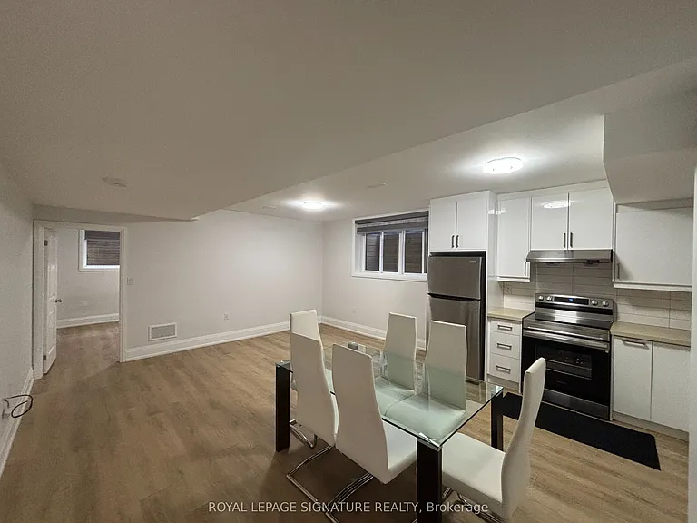 897 4th St #BASEMENT — Photo 3