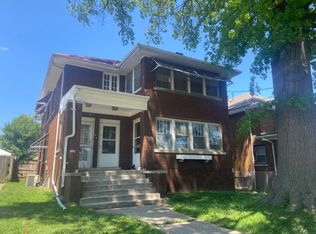 109 W Beverly Ct #2B-1BA, Peoria, IL