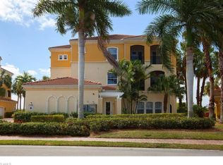 1502 Borghese Ln UNIT 301, Naples, FL 34114