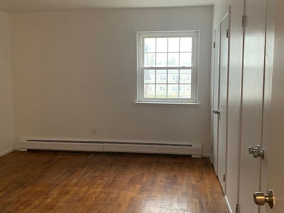 5th image of 42 Kenwood Dr APT 8