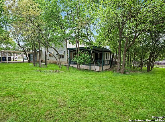 3rd image of 7702 Shady Hollow Ln