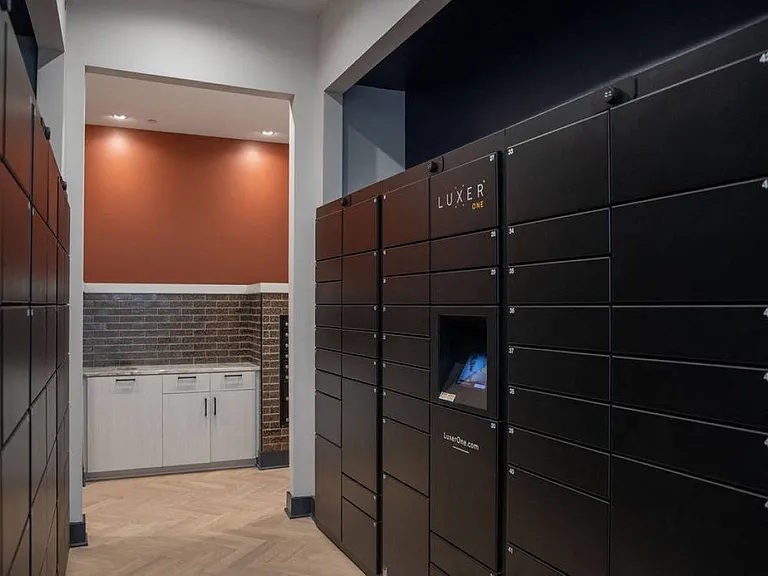 Package Lockers and Mail Center