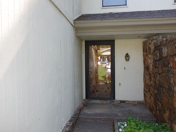 2nd image of 7031 S Indianapolis Ave