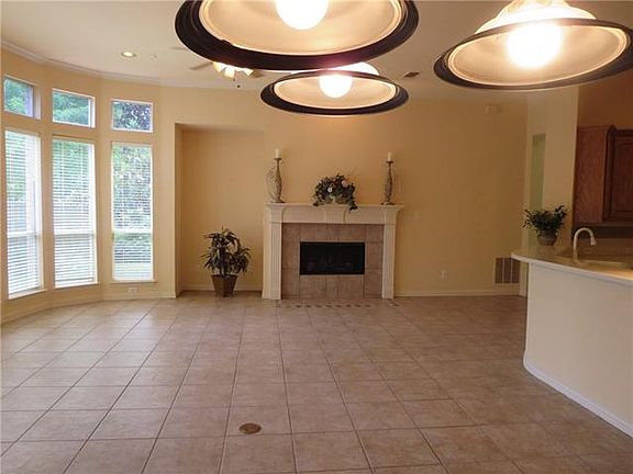 5th image of 5413 Sandalwood Dr