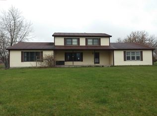 11585 N Meridian Rd, Pleasant Lake, MI 49272