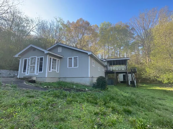 927 Cunningham Ave, Bessemer, AL 35022