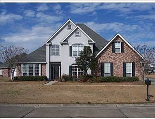 5th image of 136 Lakewood Dr