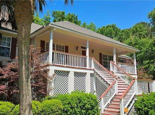 212 Stillwater Dr, Brunswick, GA 31525