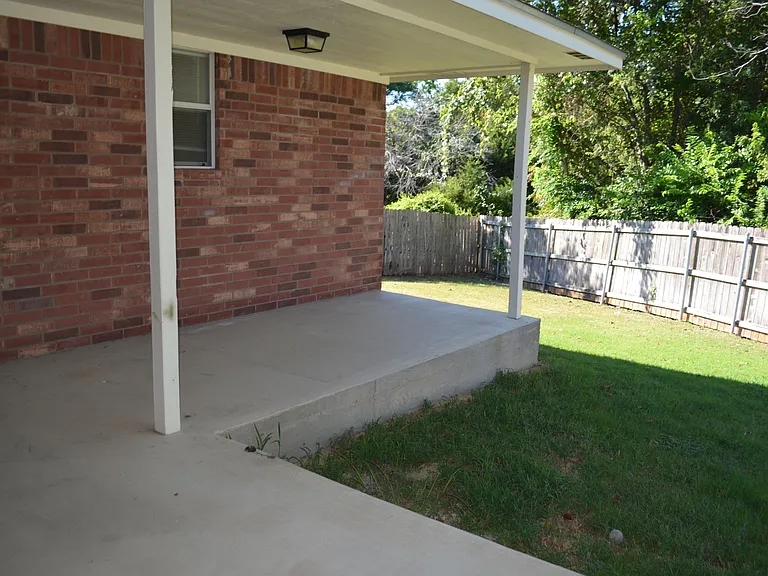 1710 Quarry Trl — Photo 16