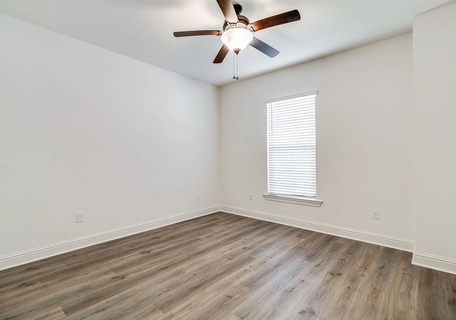 3 Bed 2 Bath - Sugar Ridge Subdivision In Youngsville — Photo 3