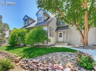 414 Cobblestone Dr, Colorado Springs, CO 80906