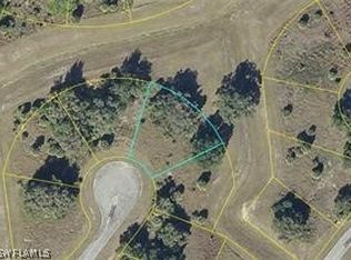 Zinnia Ct, Labelle, FL 33935