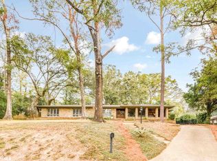 3902 Hampton Pl, Mobile, AL 36608