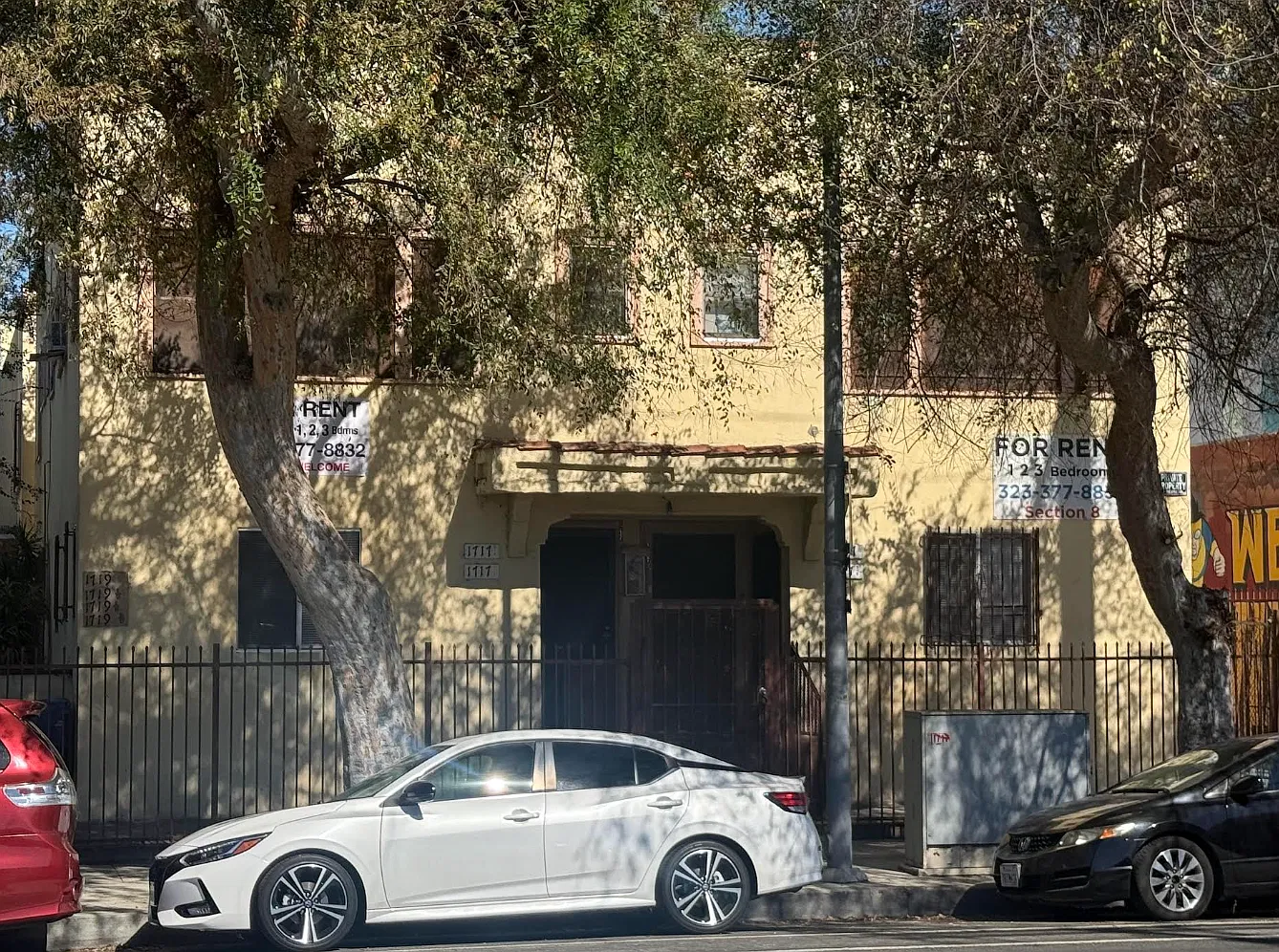 2 bed, 750 sqft, $2,045 — Photo 3
