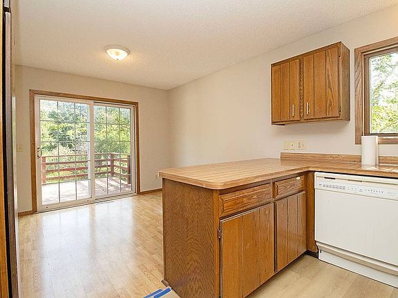3rd image of 7072 120th Ave N