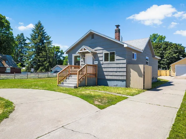 5203 N Crestline St, Spokane, WA 99207