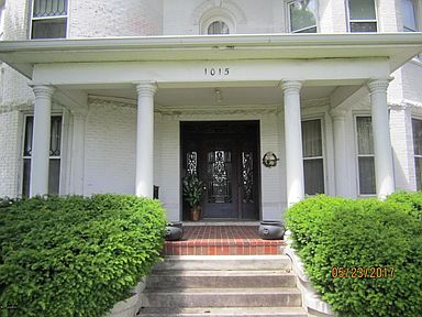 1015 Highland Ave, Carrollton, KY 41008 | Zillow