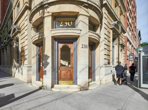 230 King St E, Toronto, ON