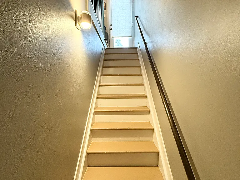 4555 Genoa St — Photo 19