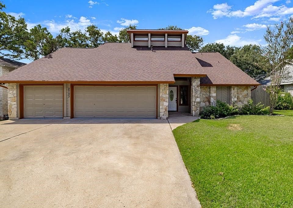 1st image of 2703 Creek Bend Cir