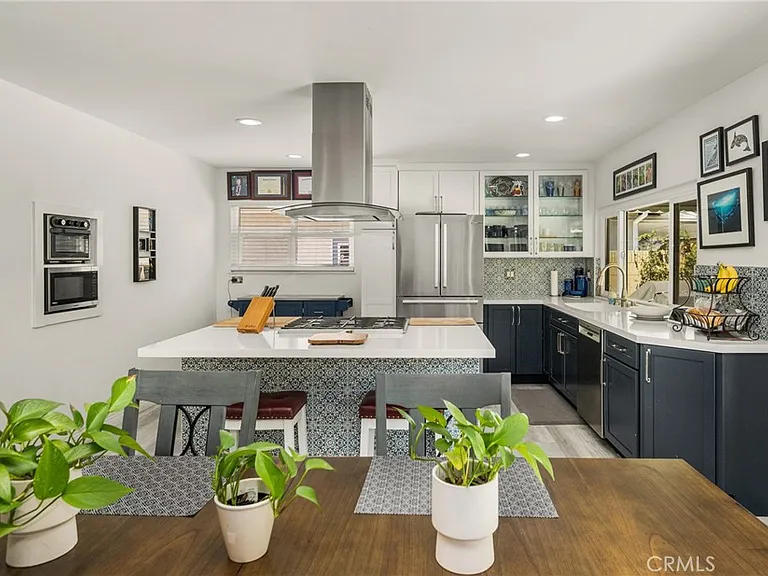 2221 E Viking Ave — Photo 21