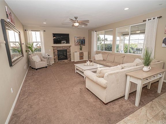 3rd image of 28922 N West Hills Dr