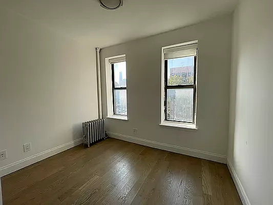 Rented by REAL New York | media 19