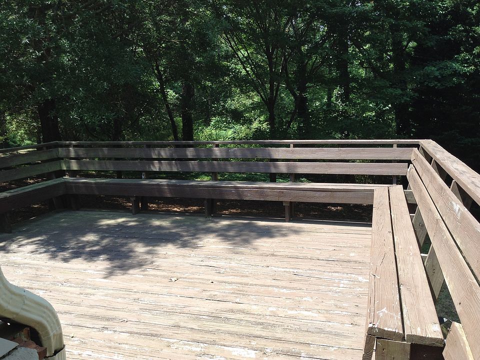 2nd image of 647 New Hope Rd