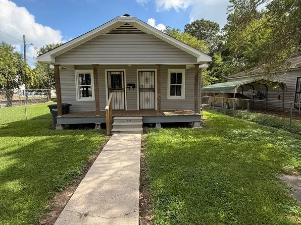 256 Field St, New Iberia, LA 70560