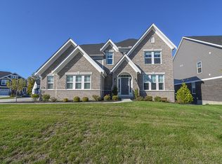 867 Fairbanks Ln, Southgate, KY 41071