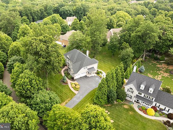 4th image of 116 Red Oak Dr