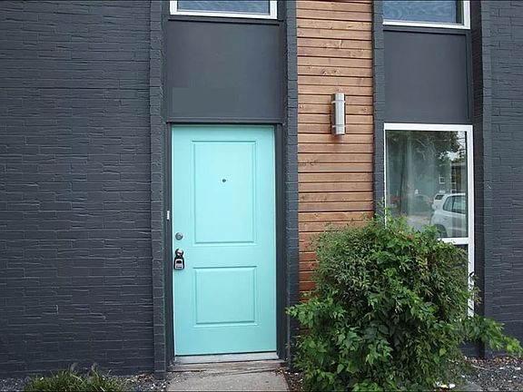 2nd image of 3810 Southway Dr #107