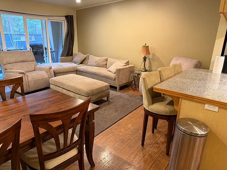 825 Southwood Blvd #11 — Photo 12