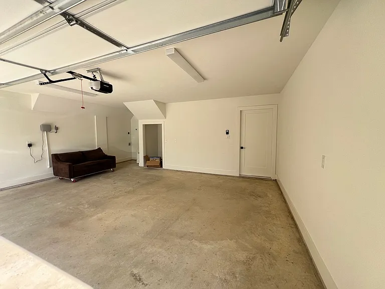 3303 Homer St — Photo 43