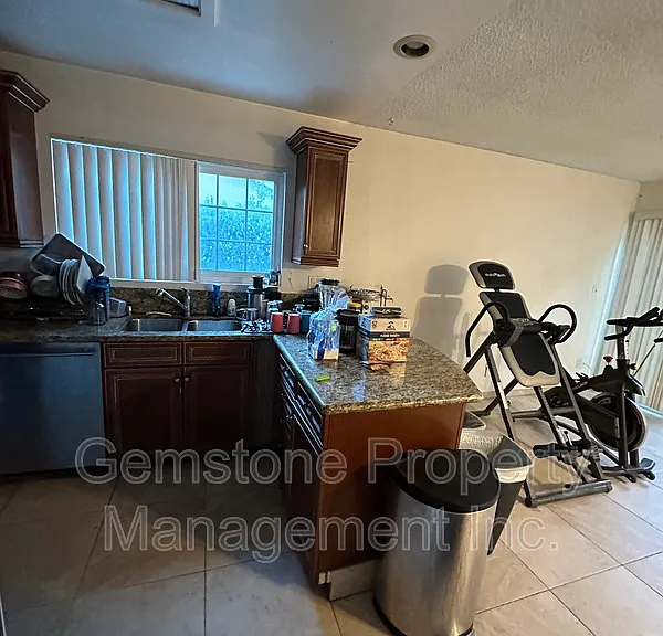 4839 Campanile Dr — Photo 8
