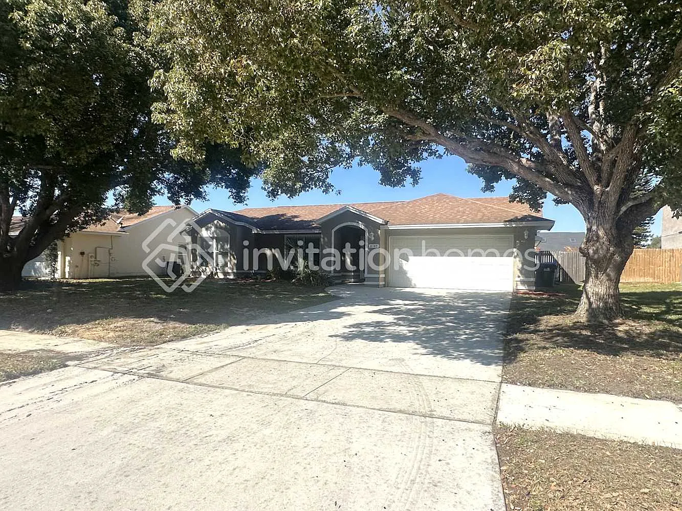 8147 Wellsmere Cir Orlando, FL 32835 — Photo 1