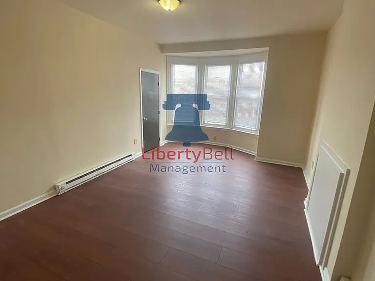 5038 Germantown Ave #42 — Photo 2