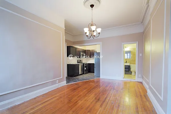 Rented by NY Casa Group | media 12