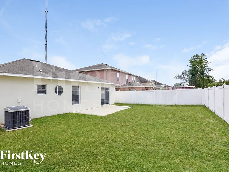 10409 River Bream Dr — Photo 18