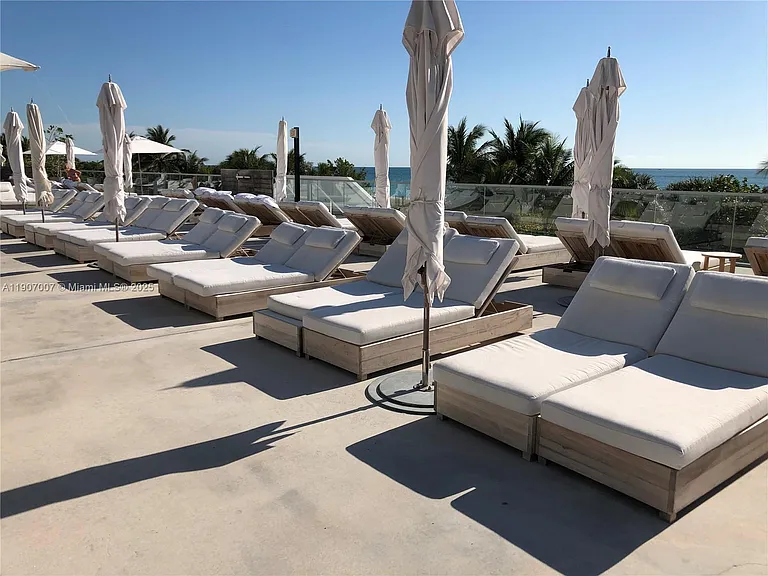 2301 Collins Ave #737 — Photo 15