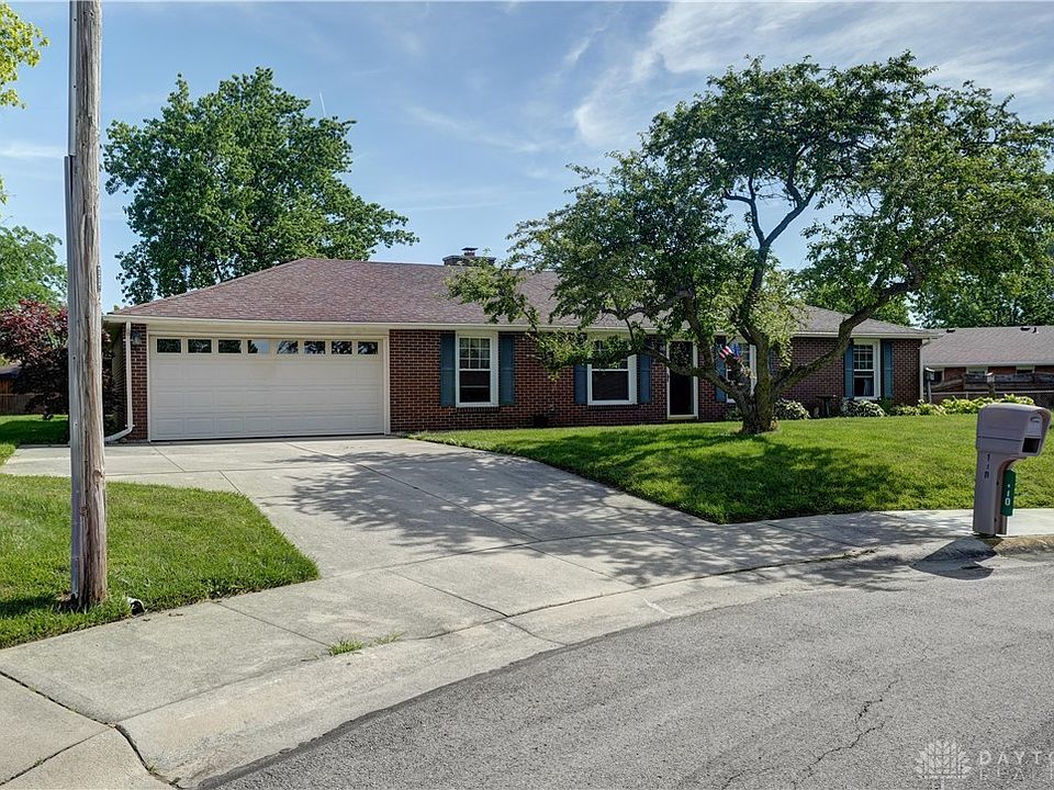1st image of 110 Fairfax Ct