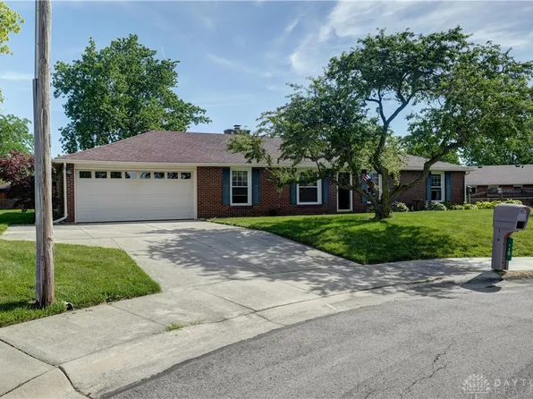 110 Fairfax Ct, Greenville, OH 45331
