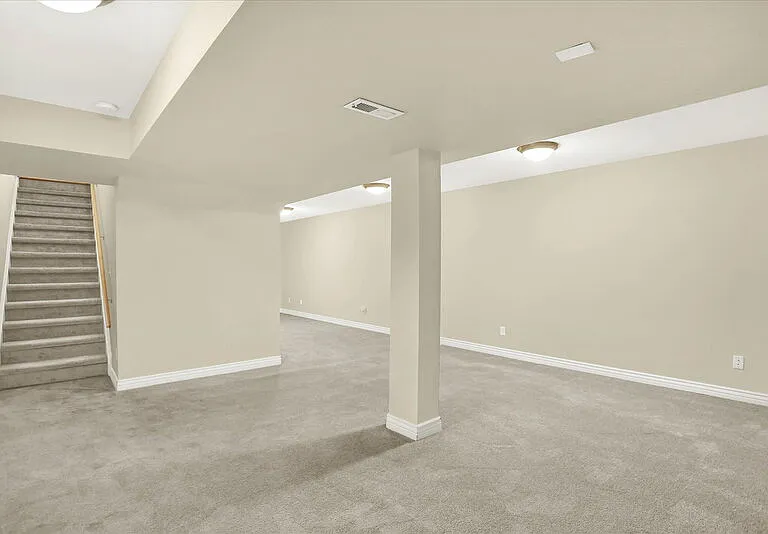 2143 S Grant St — Photo 25
