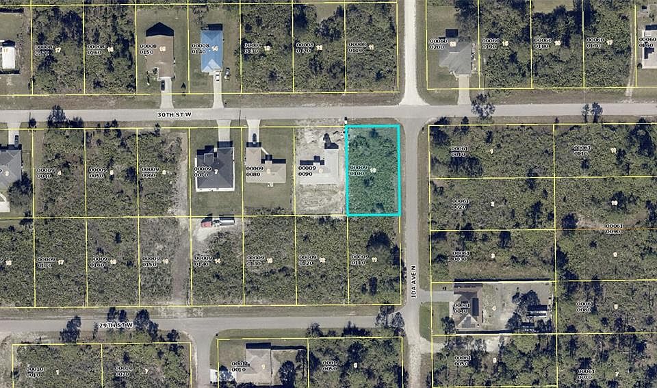 1st image of 2901 30th St W #10