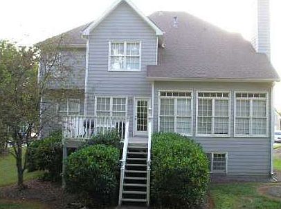 2nd image of 4005 Bridlewood Dr