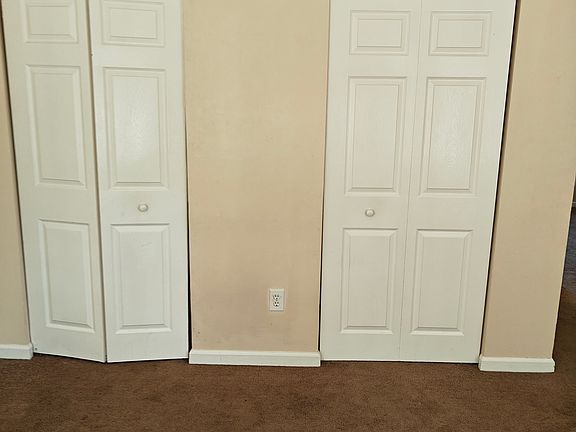 5th image of 10925 Park Rd