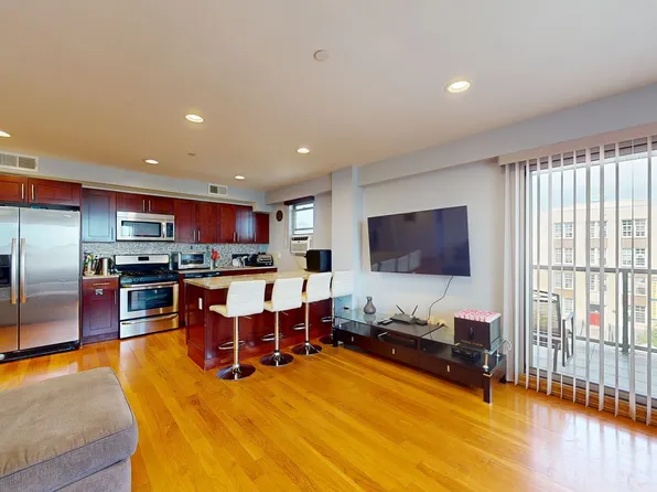 3015 Brighton 6th Street image 25 of 31