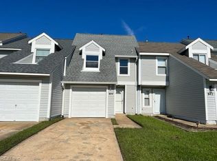 844 Quesnel Dr, Virginia Beach, VA 23454